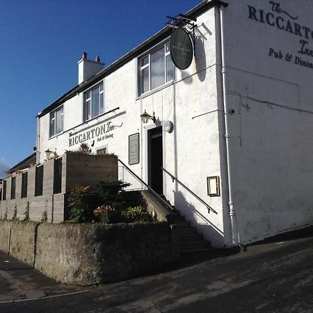 Riccarton Inn Currie Екстериор снимка
